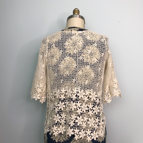 Crochet Top Daisy Design - Picture 4 of 6